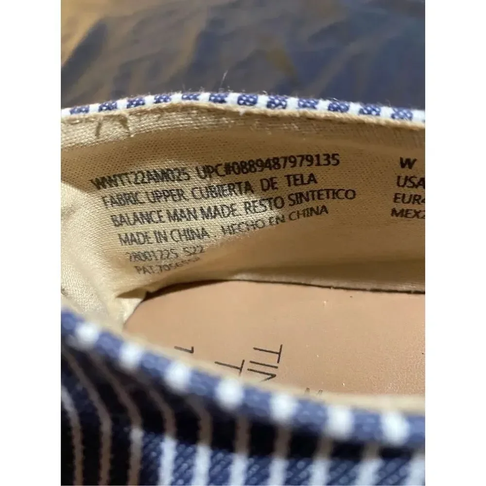 NWOT time and tru women’s blue striped slip on espadrille shoes 11
